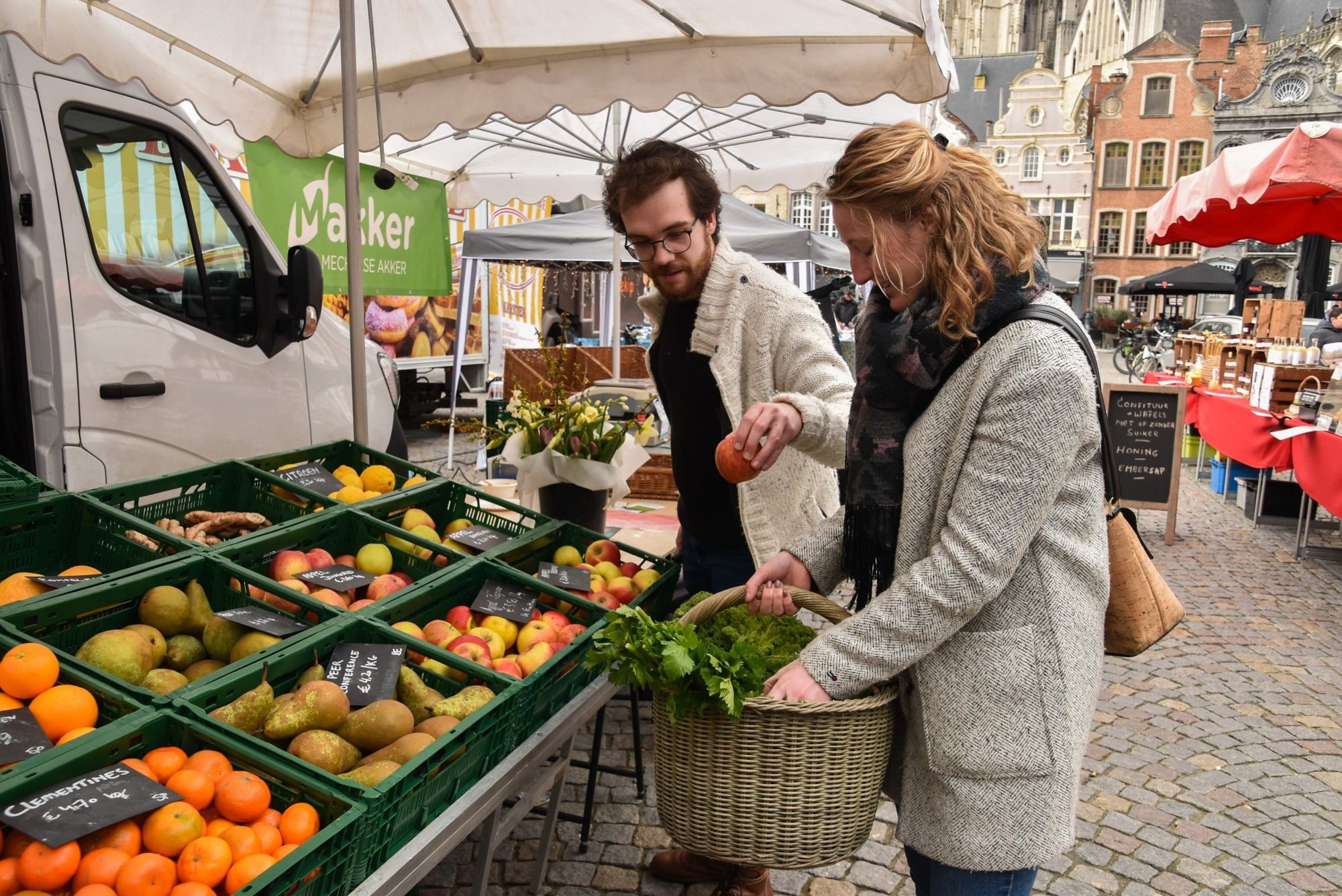 Bruno en Tine "Bio biedt een eerlijke prijs voor de landbouwer" - (c) VLAM, P. De Laet

----

Sort: 7