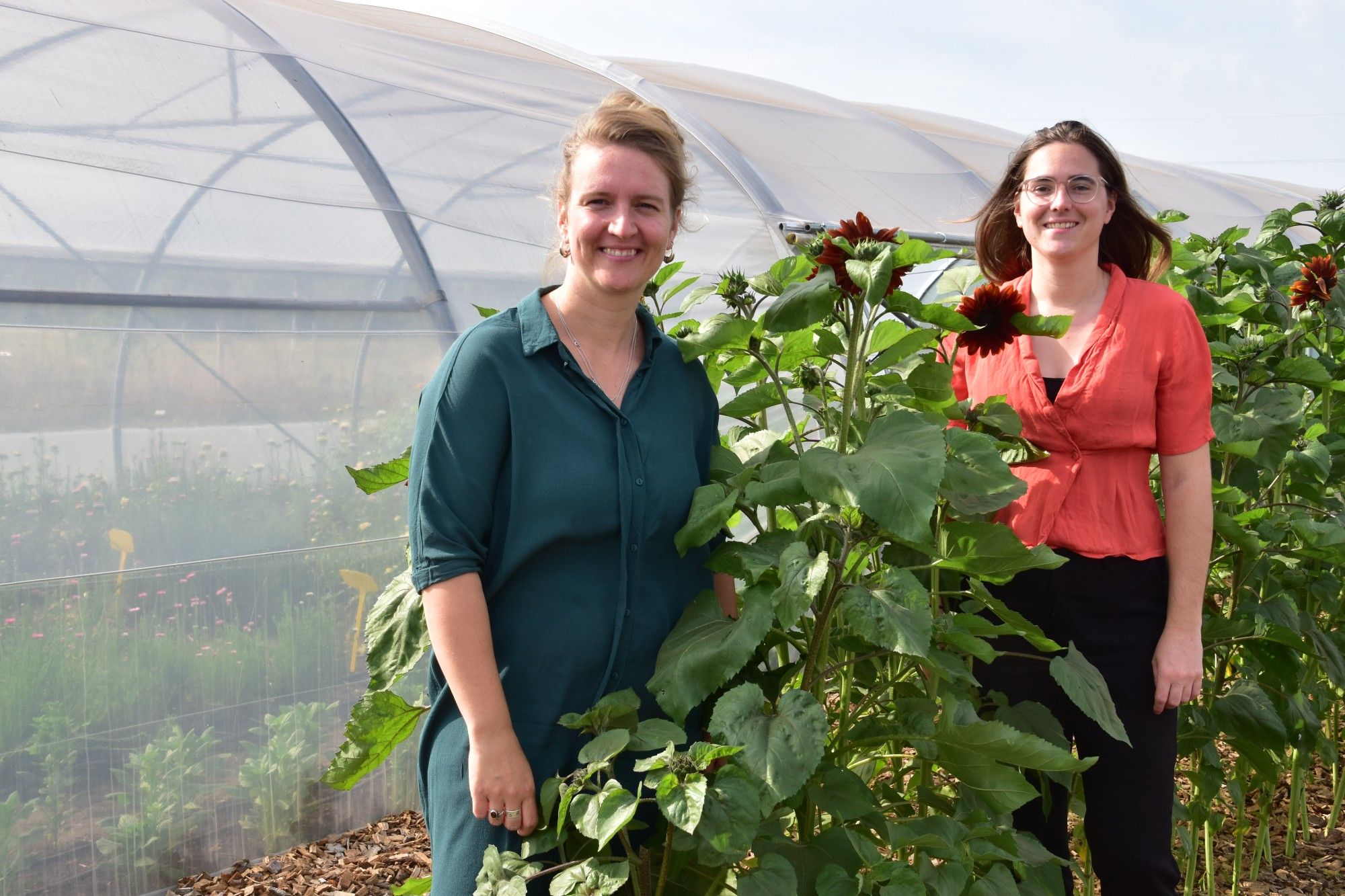 Carmen Landuyt en Laura Golsteyn, de pijlers van het CCBT - (c) VLAM, Patricia De Laet

----

Sort: 6